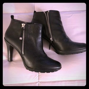 Tahari Black High Heel Booties, Size 8
